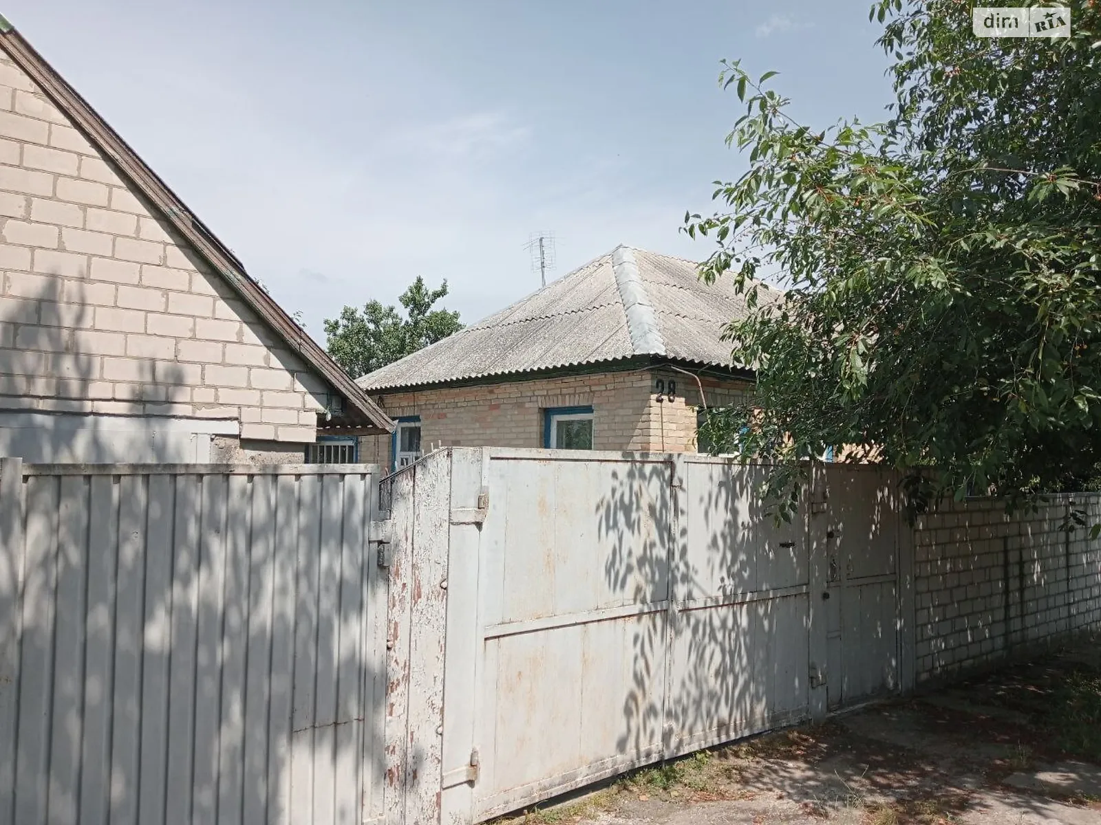Продається одноповерховий будинок 67 кв. м з гаражем, цена: 57000 $ - фото 1