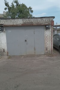 Куплю гараж в Обухове без посредников