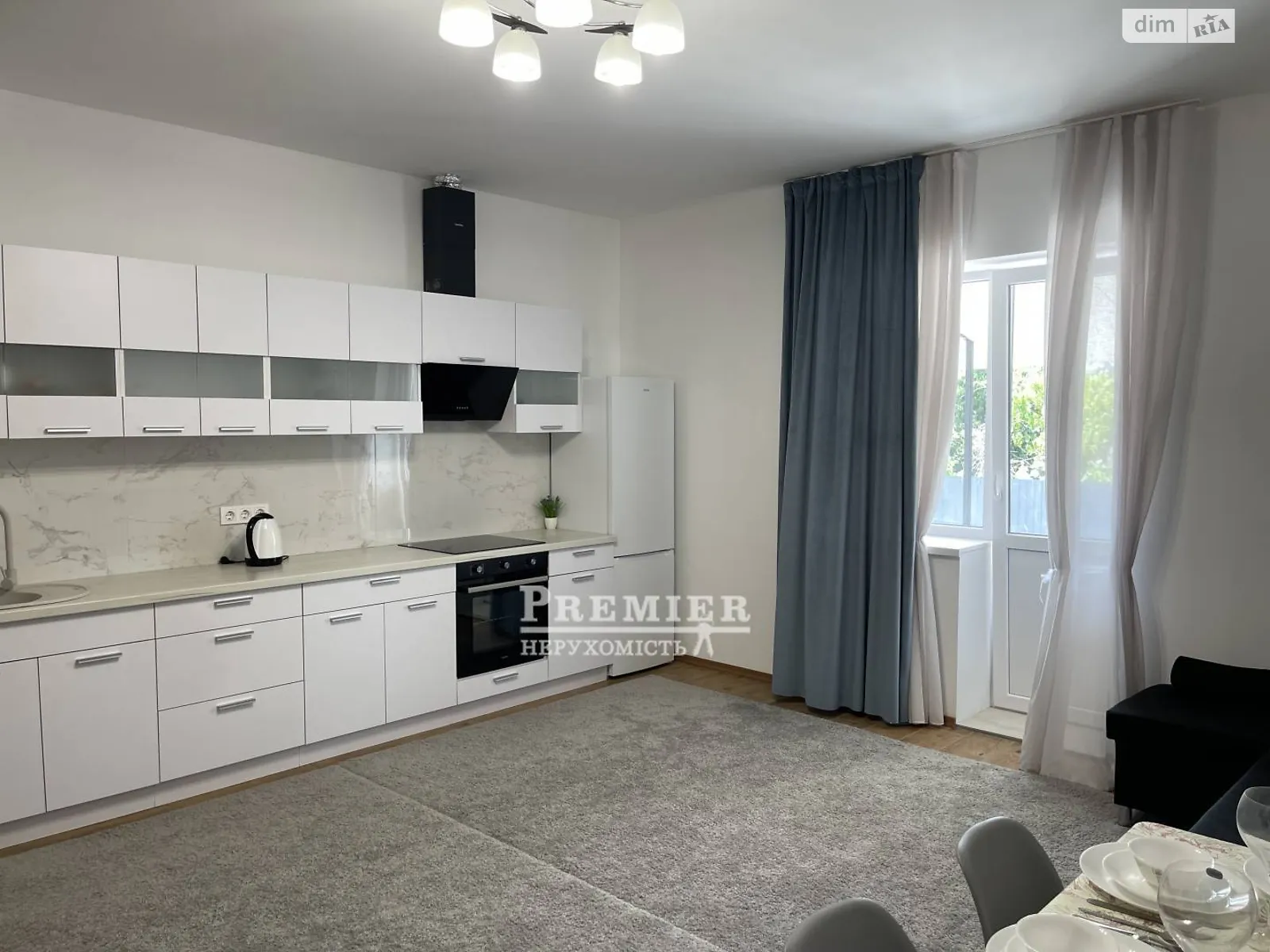 Продається 2-кімнатна квартира 54 кв. м у Фонтанці, вул. Вишнева - фото 1