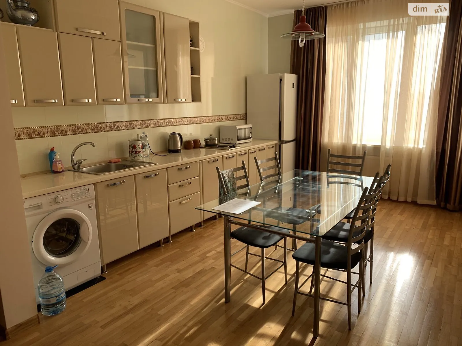 Продается 2-комнатная квартира 78.1 кв. м в Одессе, ул. Среднефонтанская - фото 1