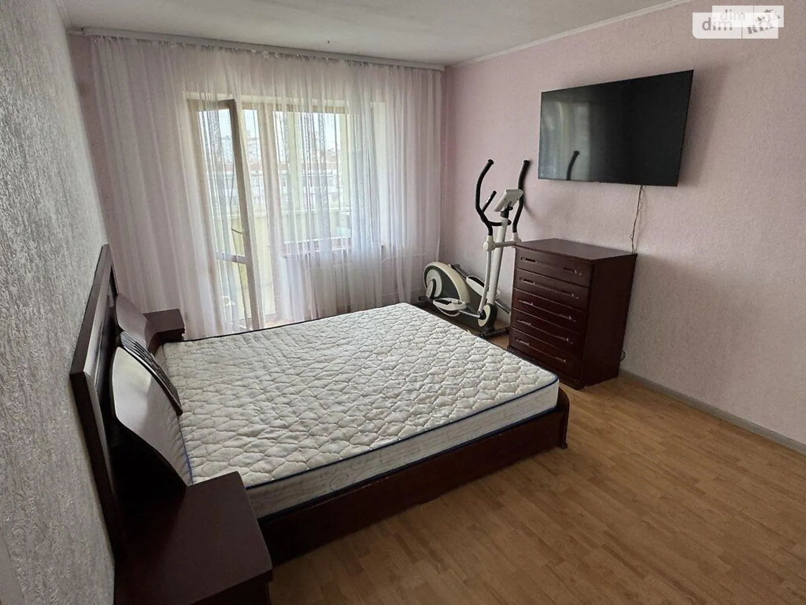 Продається 3-кімнатна квартира 74 кв. м у Києві, цена: 75000 $ - фото 1