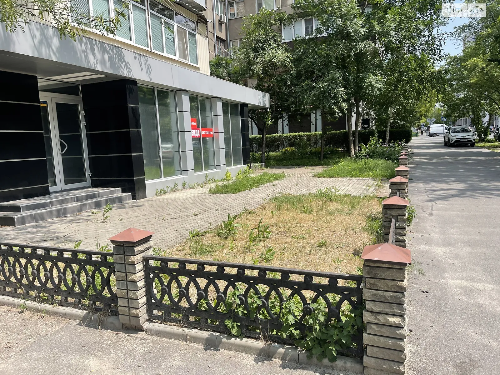 Сдается в аренду офис 140 кв. м в бизнес-центре, цена: 35000 грн - фото 1