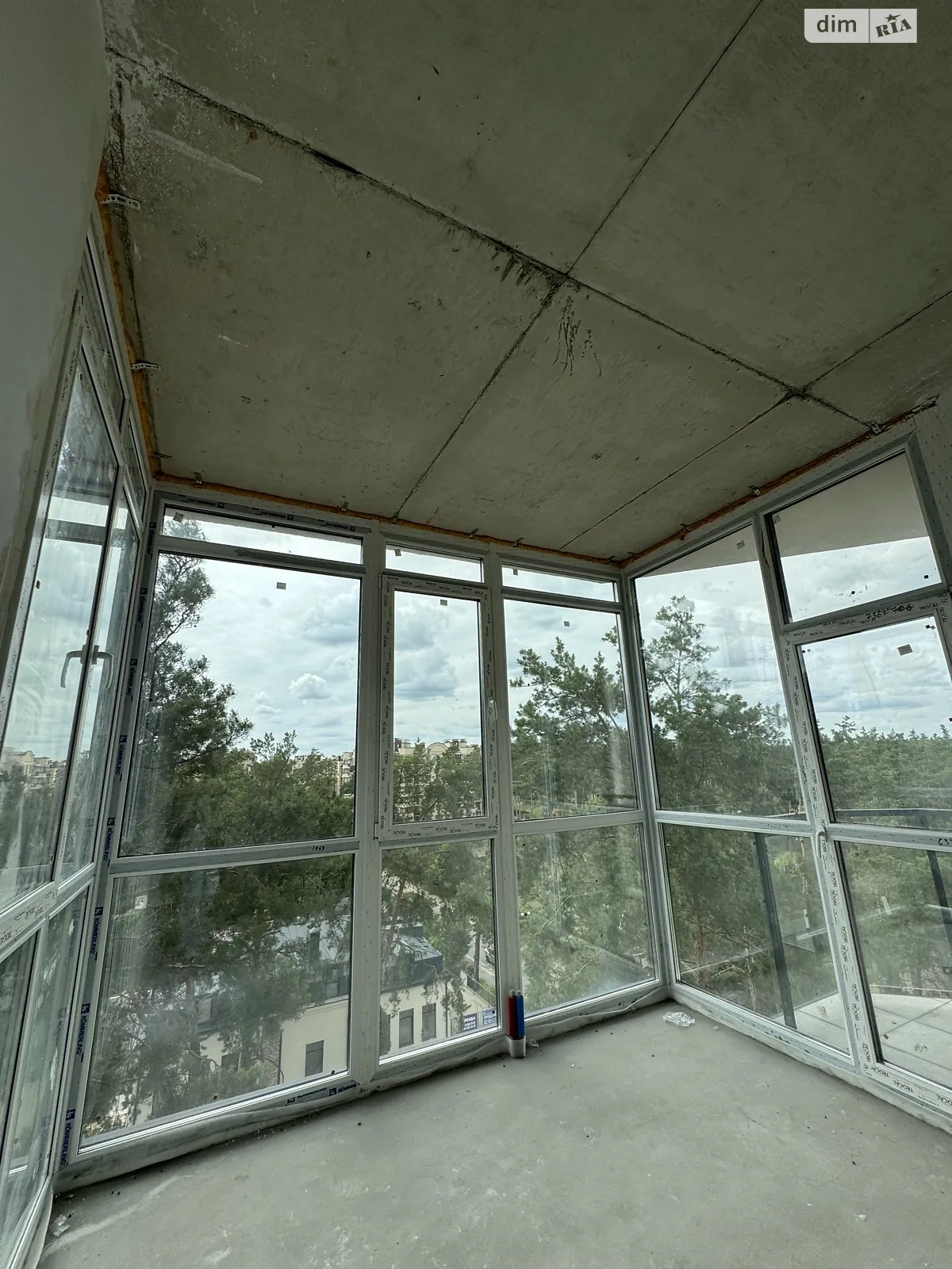 Продается 2-комнатная квартира 62.2 кв. м в Гостомеле, ул. Центральная, 1Б - фото 1