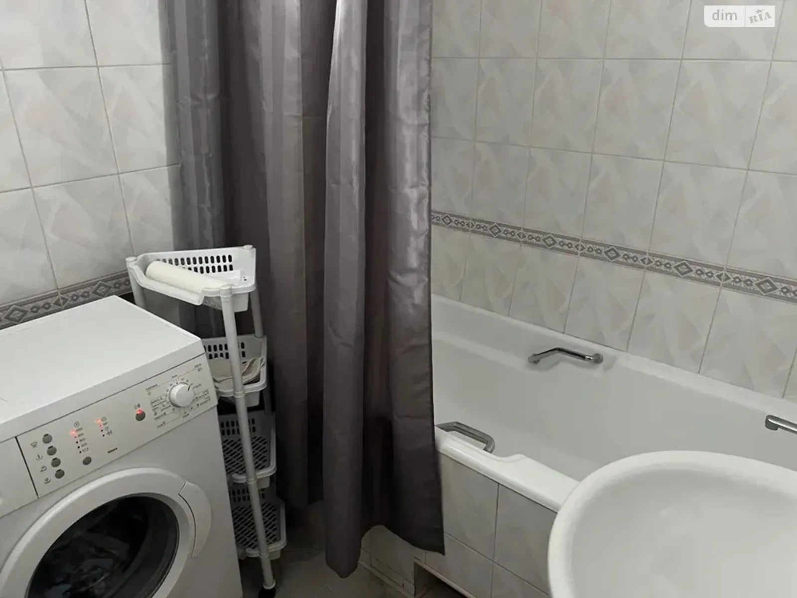 Продається 2-кімнатна квартира 72.7 кв. м у Києві, цена: 106000 $ - фото 1