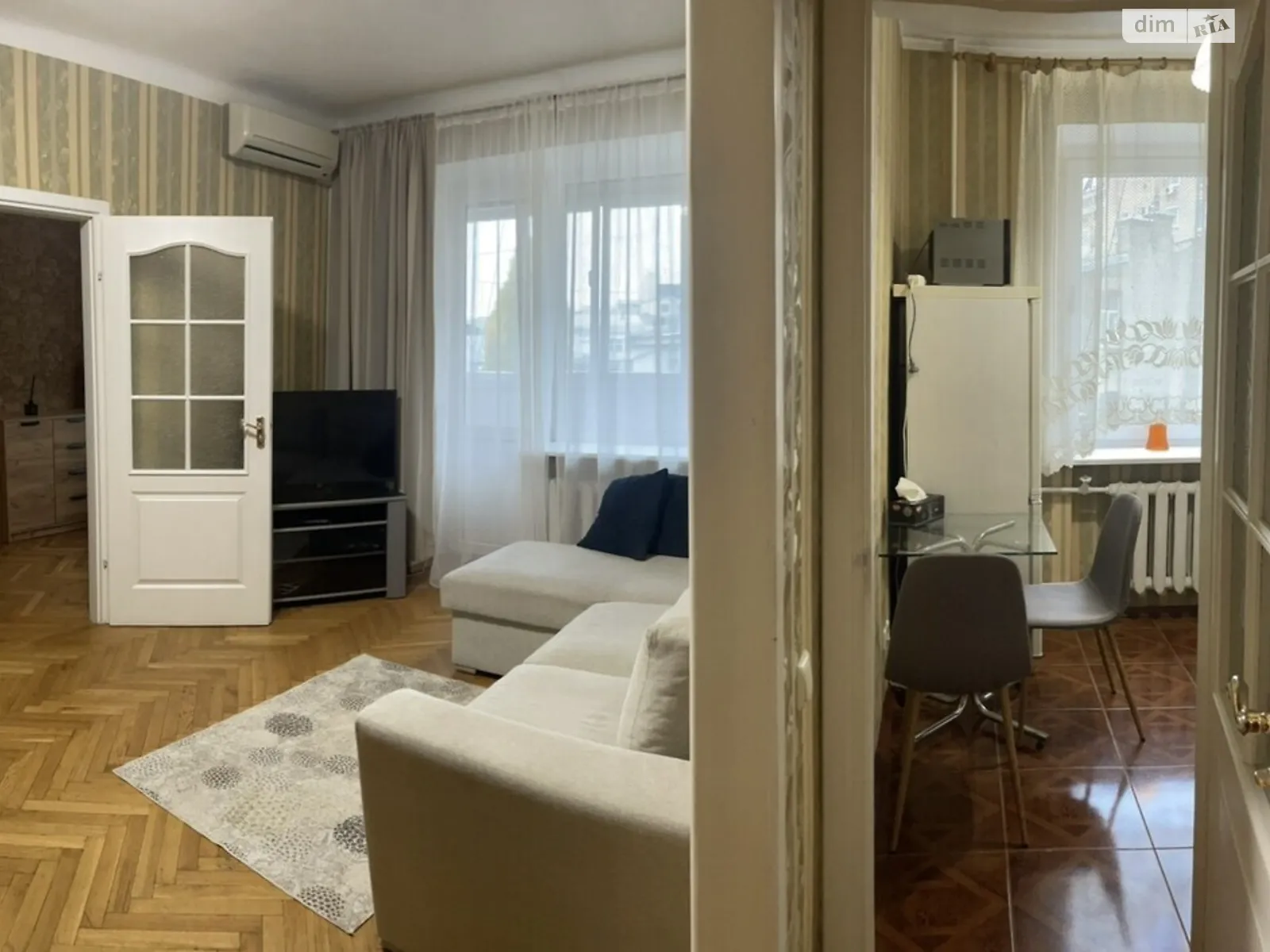 вул. Басейна, 10 Печерський Київ, цена: 700 $ - фото 1