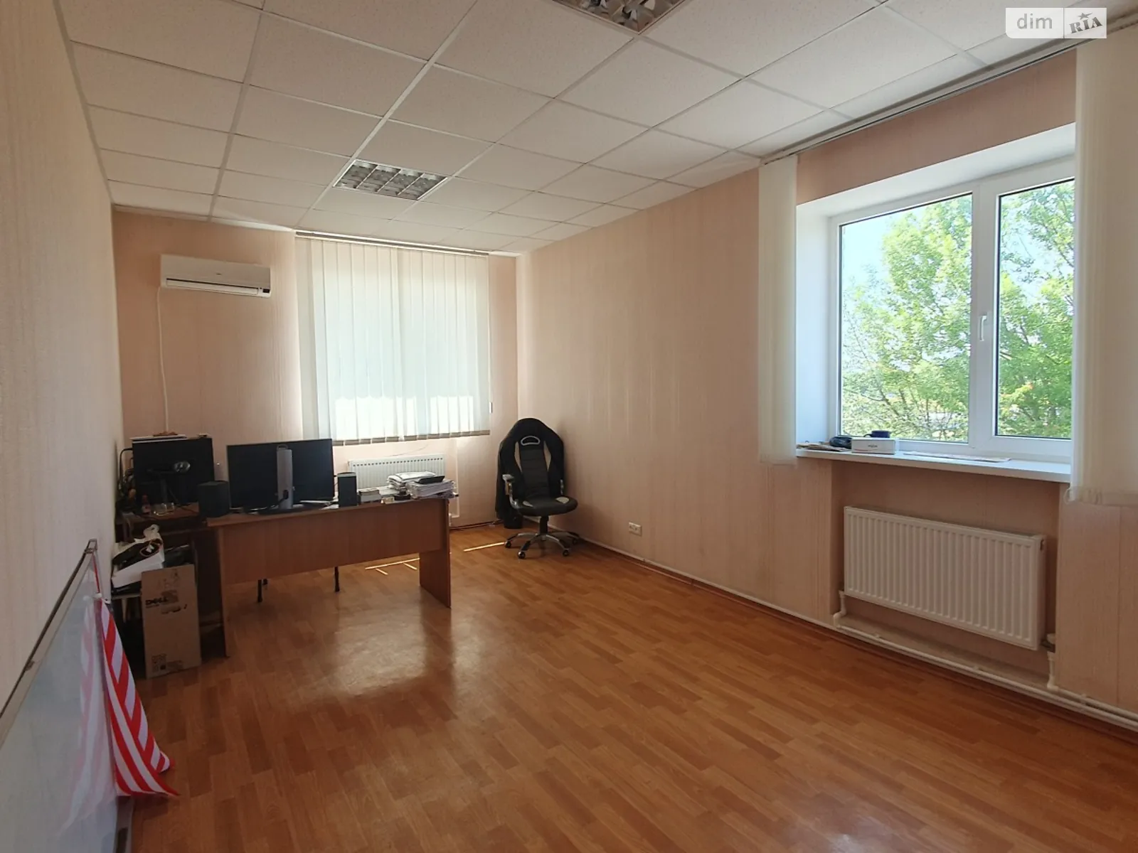 Здається в оренду офіс 27 кв. м в бізнес-центрі, цена: 4500 грн - фото 1