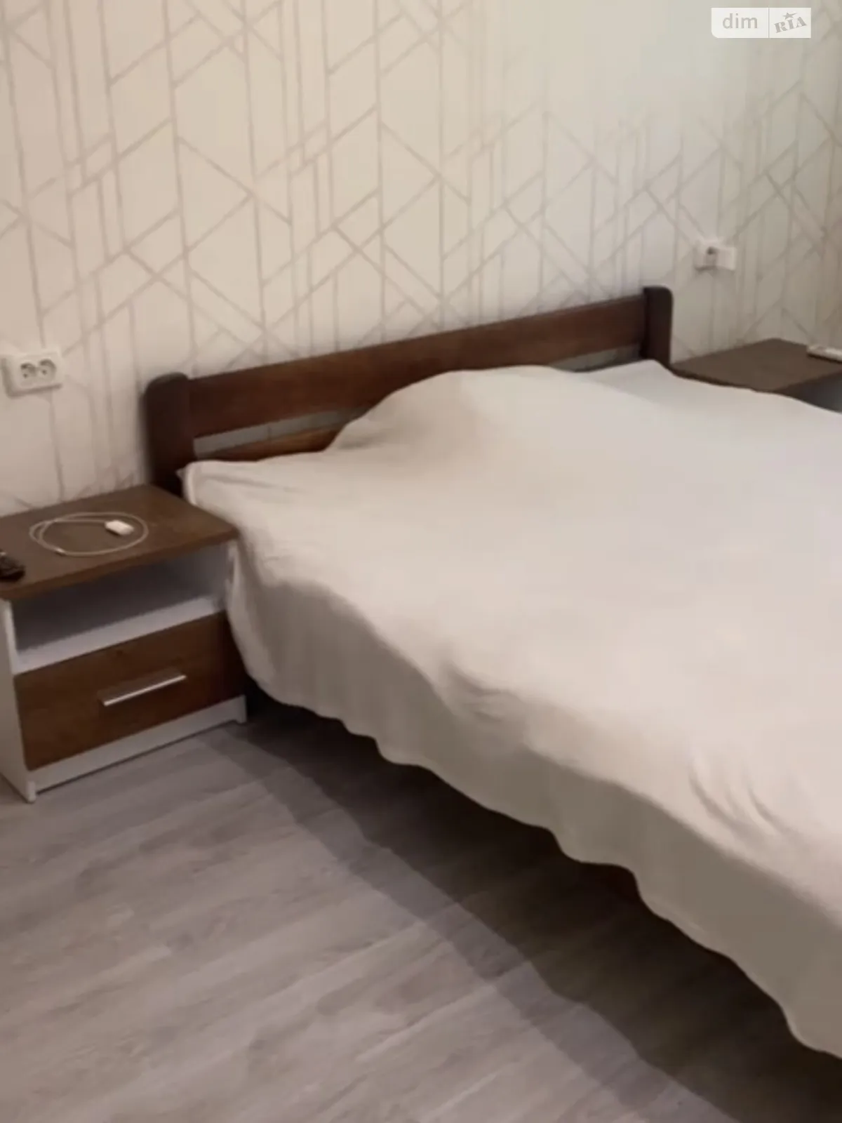 Продается 1-комнатная квартира 36 кв. м в Одессе, ул. Кирпичнозаводская - фото 1