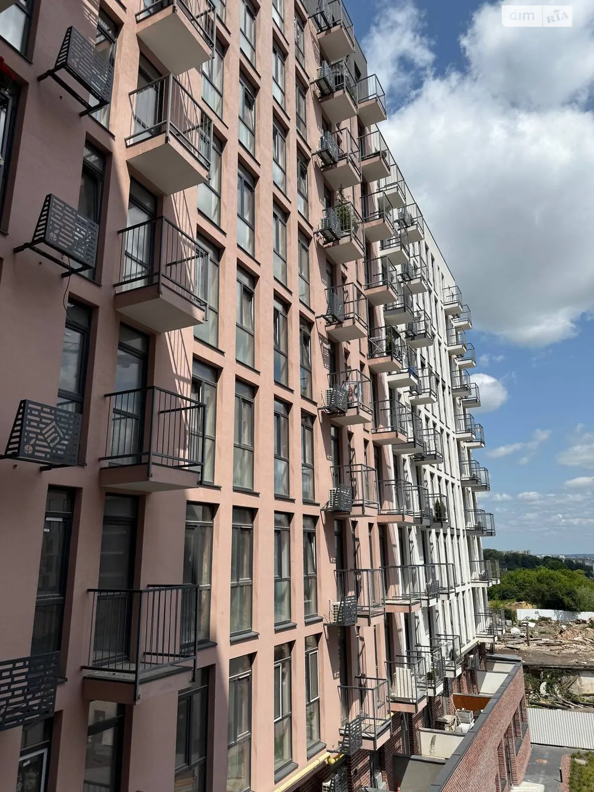 Продається 1-кімнатна квартира 44.6 кв. м у Львові, вул. Під Голоском, 16А - фото 1