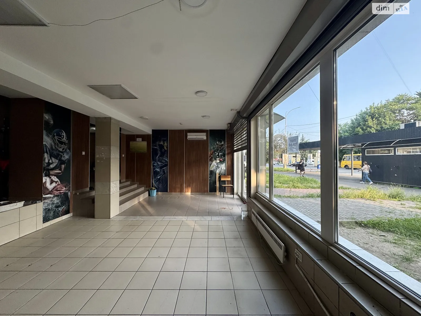 просп. Свободы, 65 Ужгород, цена: 115000 $ - фото 1