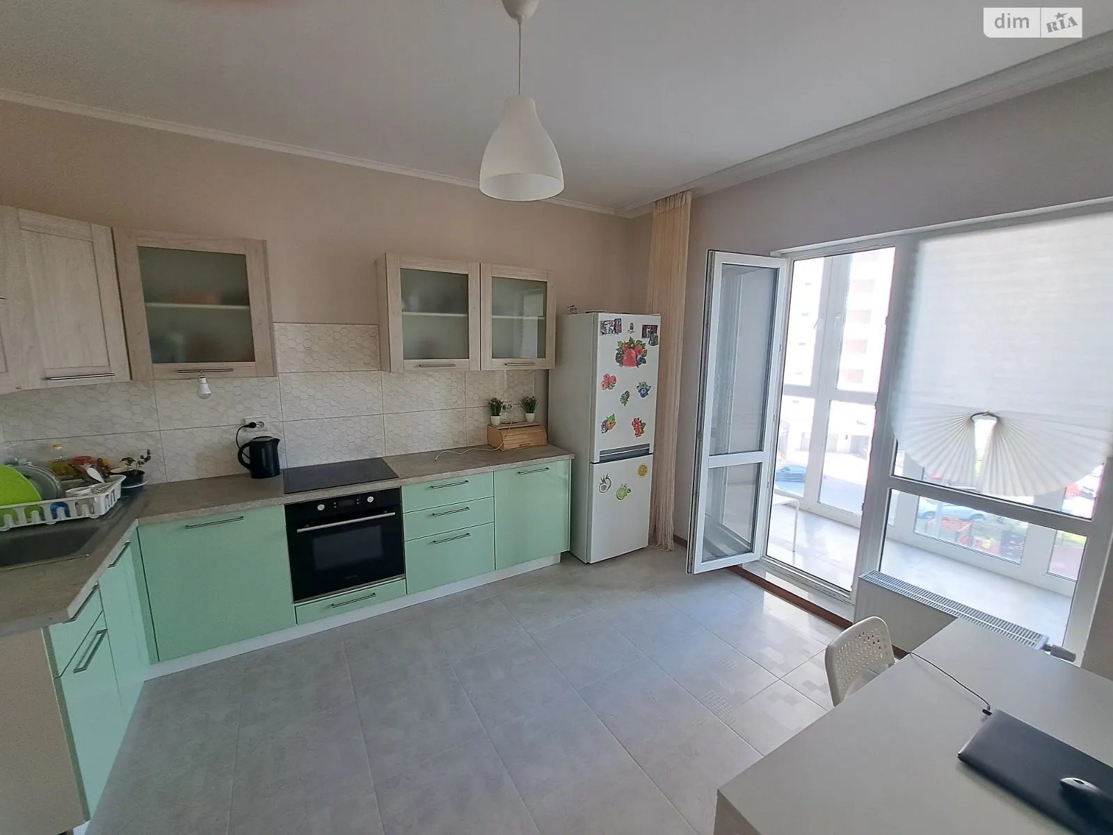 Продается 2-комнатная квартира 72 кв. м в Киеве, ул. Ревуцкого, 54Б - фото 1
