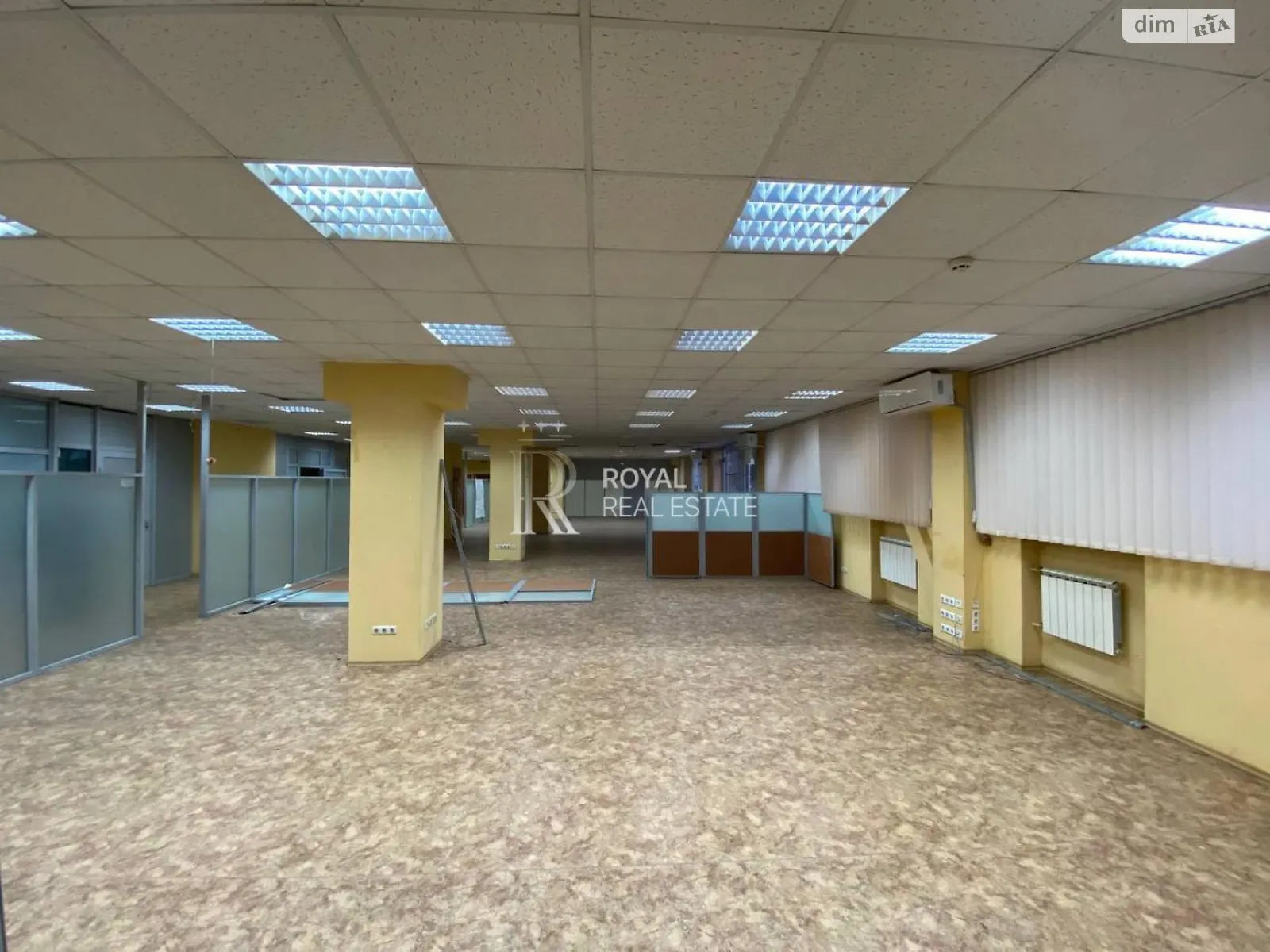 Сдается в аренду офис 1182 кв. м в бизнес-центре, цена: 10638 $ - фото 1