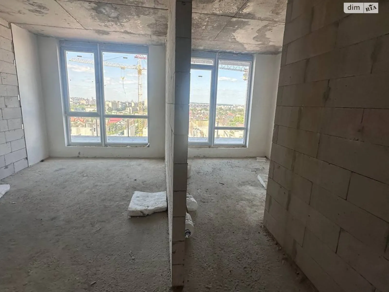 Продается 2-комнатная квартира 56 кв. м в Ивано-Франковске, ул. Левицкого Романа - фото 1