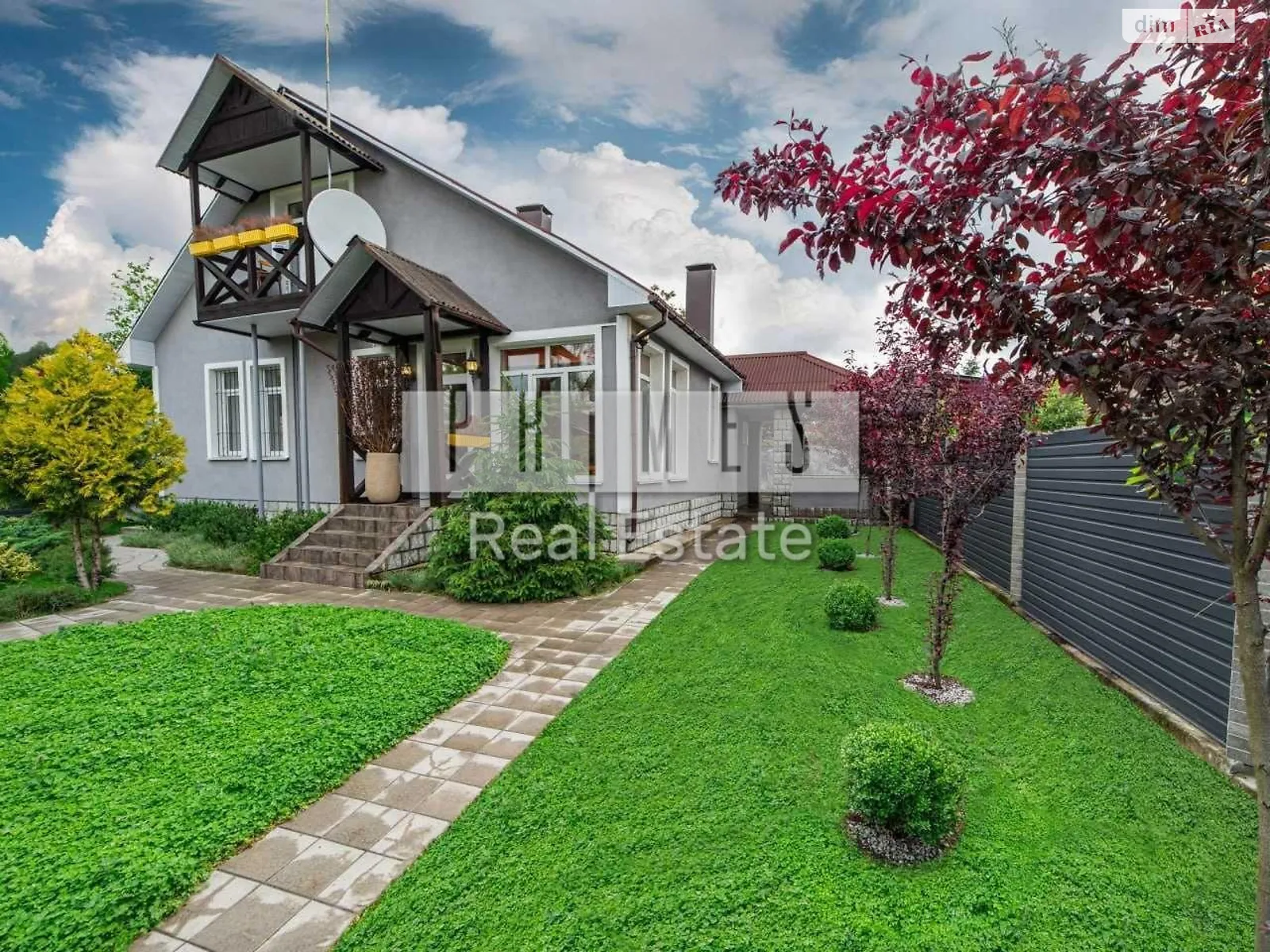 Продається будинок 2 поверховий 180 кв. м з гаражем, цена: 220000 $ - фото 1