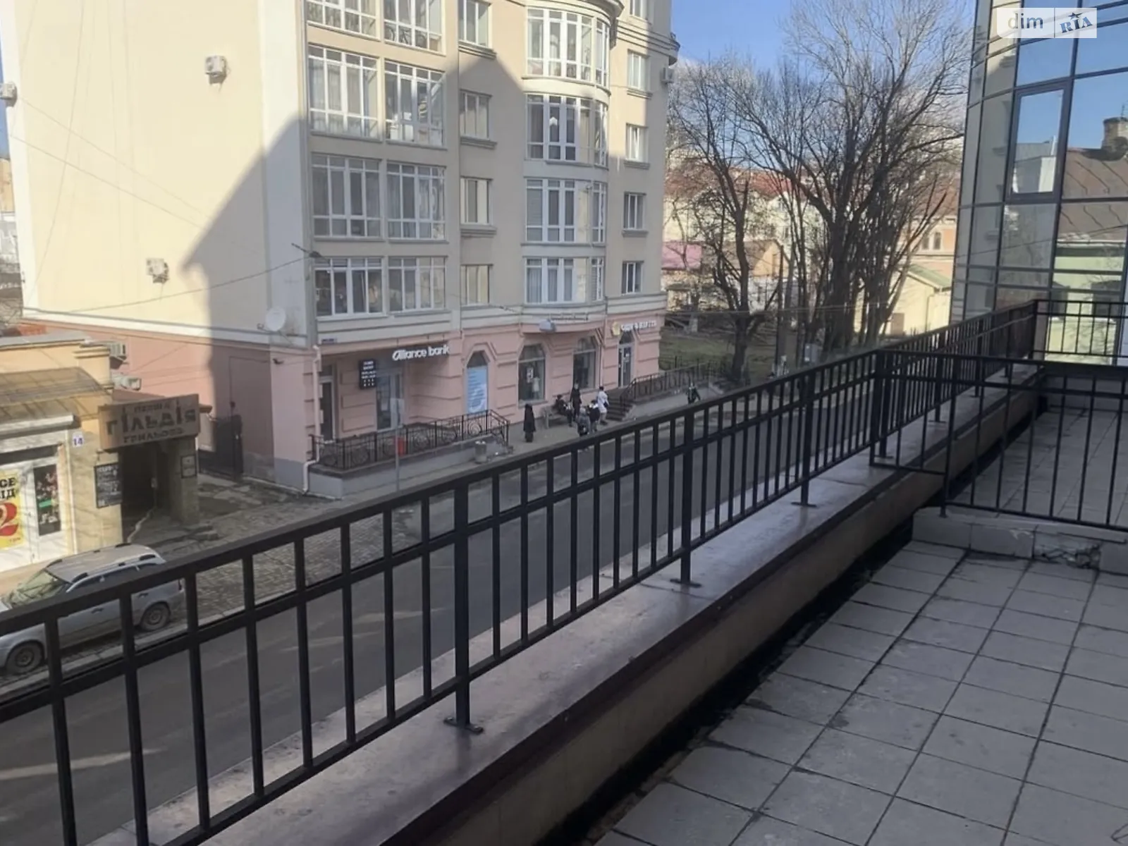 Сдается в аренду 1-комнатная квартира 42 кв. м в Ивано-Франковске, ул. Вячеслава Черновола, 11 - фото 1