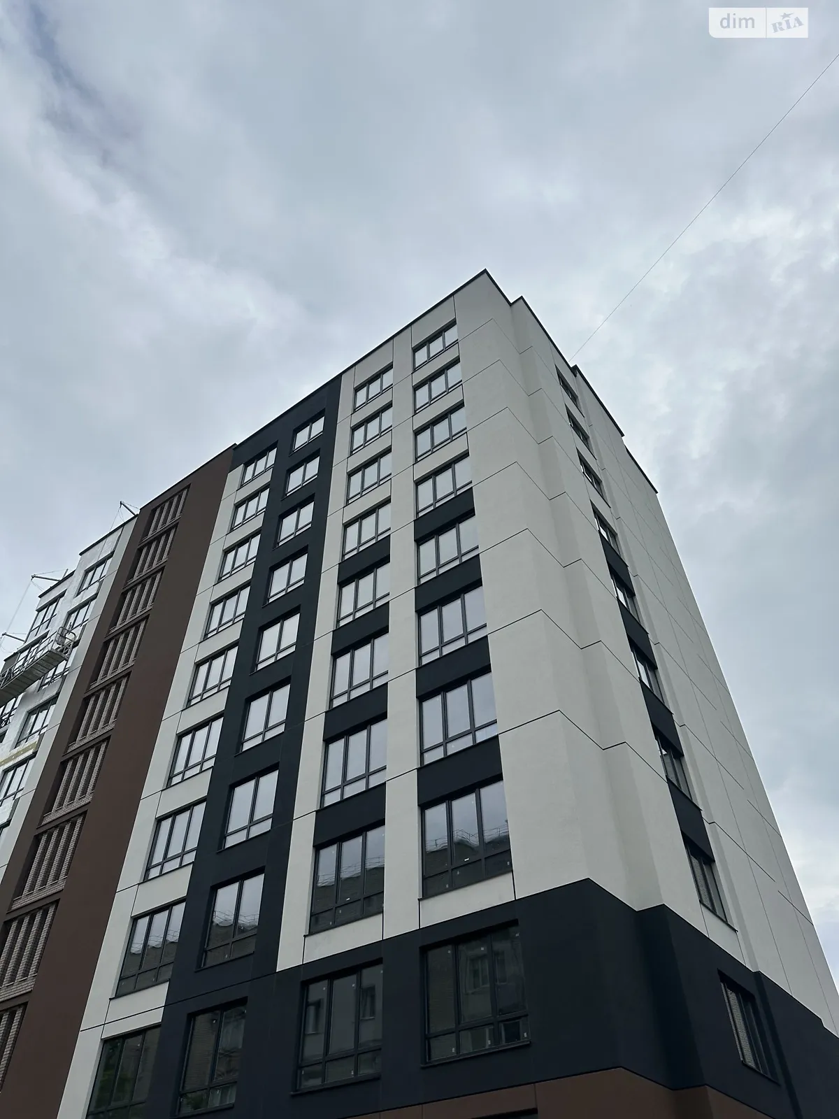 2-комнатная квартира 69 кв. м в Тернополе - фото 1