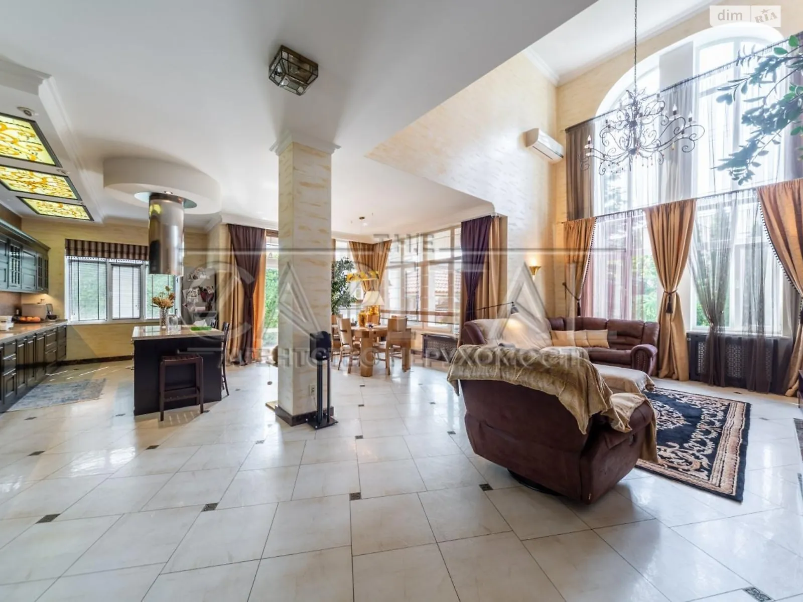 Продається будинок 2 поверховий 229.4 кв. м с басейном, цена: 370000 $ - фото 1