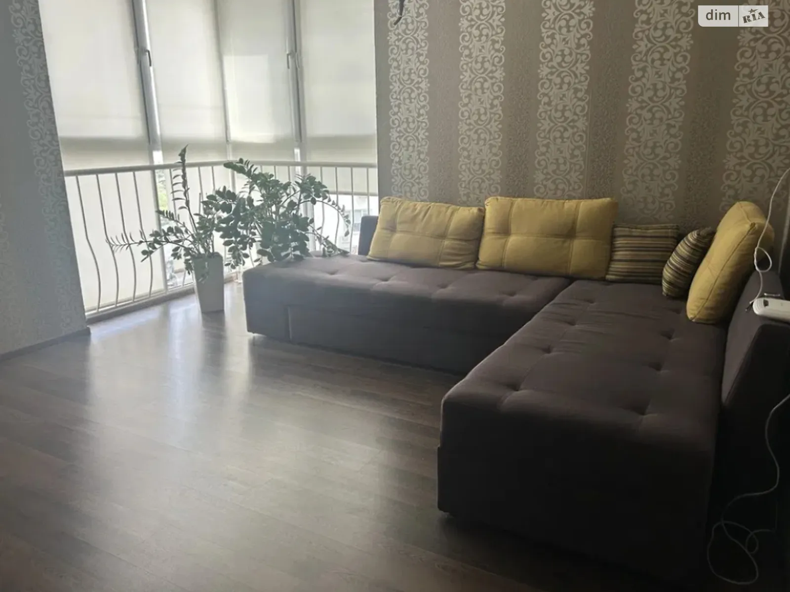 Продається 2-кімнатна квартира 67 кв. м у Києві, вул. Драгоманова, 2А - фото 1