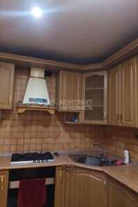 Сниму квартиру в Люботине долгосрочно