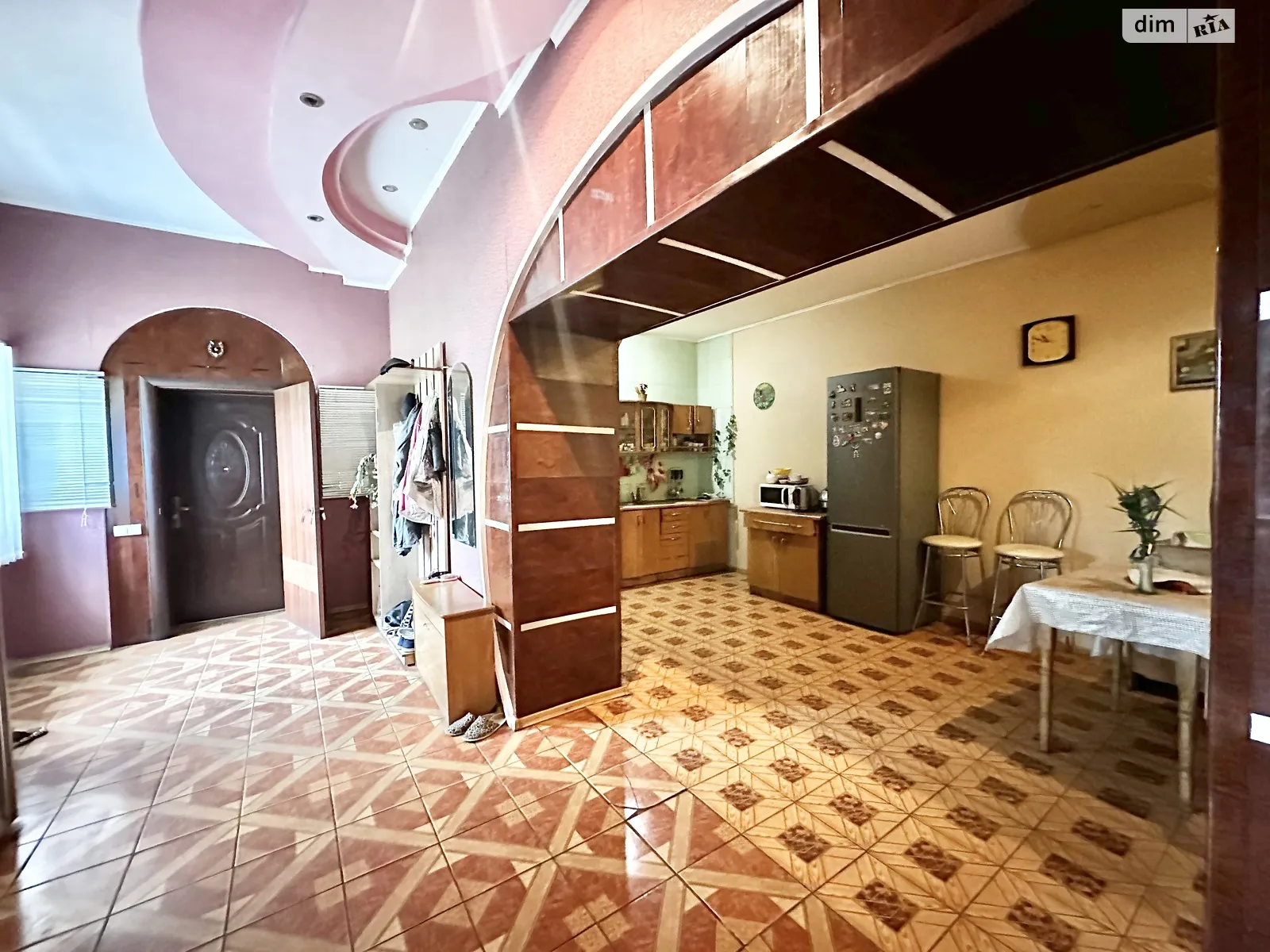 Продается одноэтажный дом 190 кв. м с садом, цена: 110000 $ - фото 1