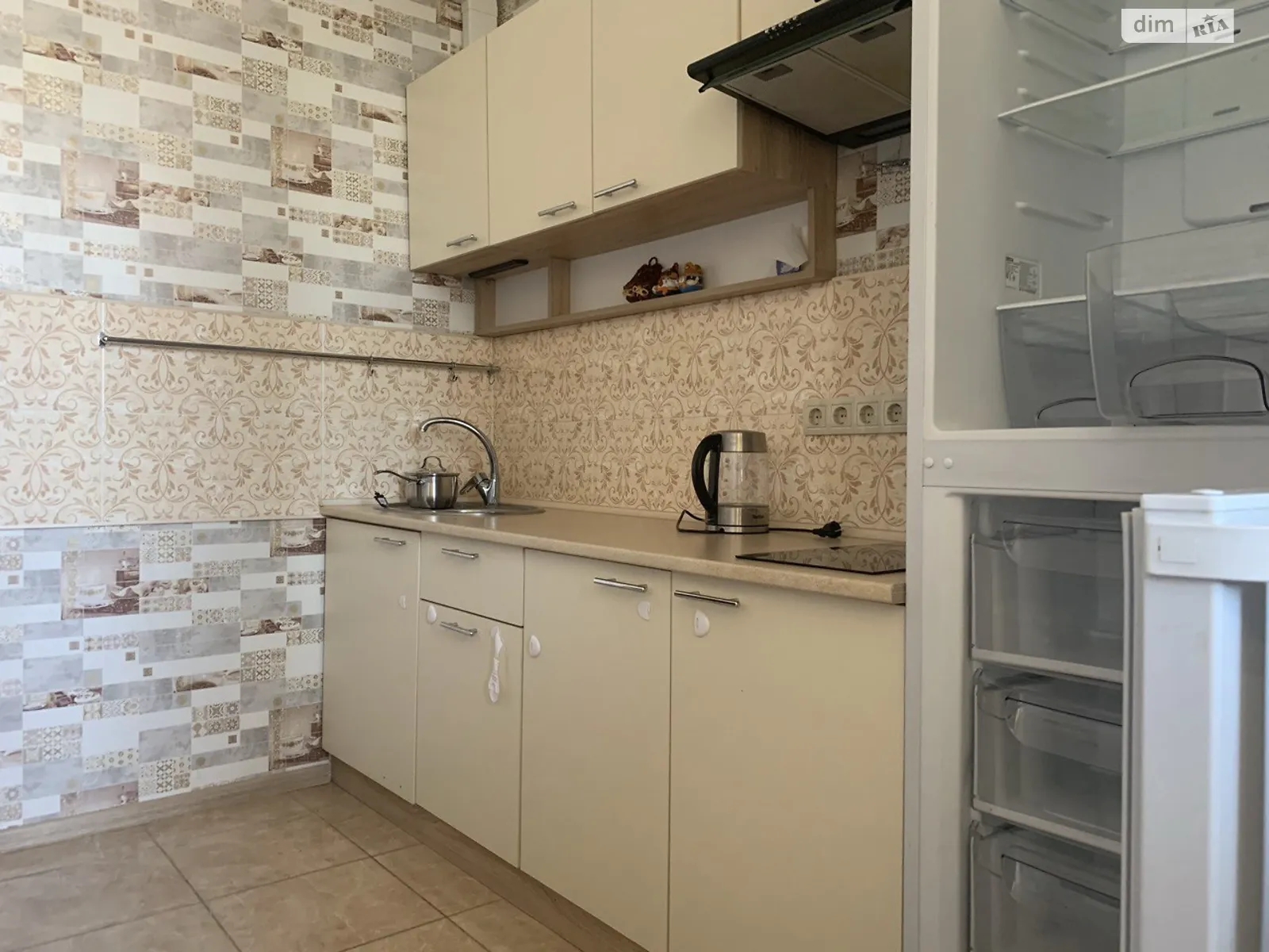 Сдается в аренду 1-комнатная квартира 40 кв. м в Киеве, бул. Ярослава Гашека, 20 - фото 1