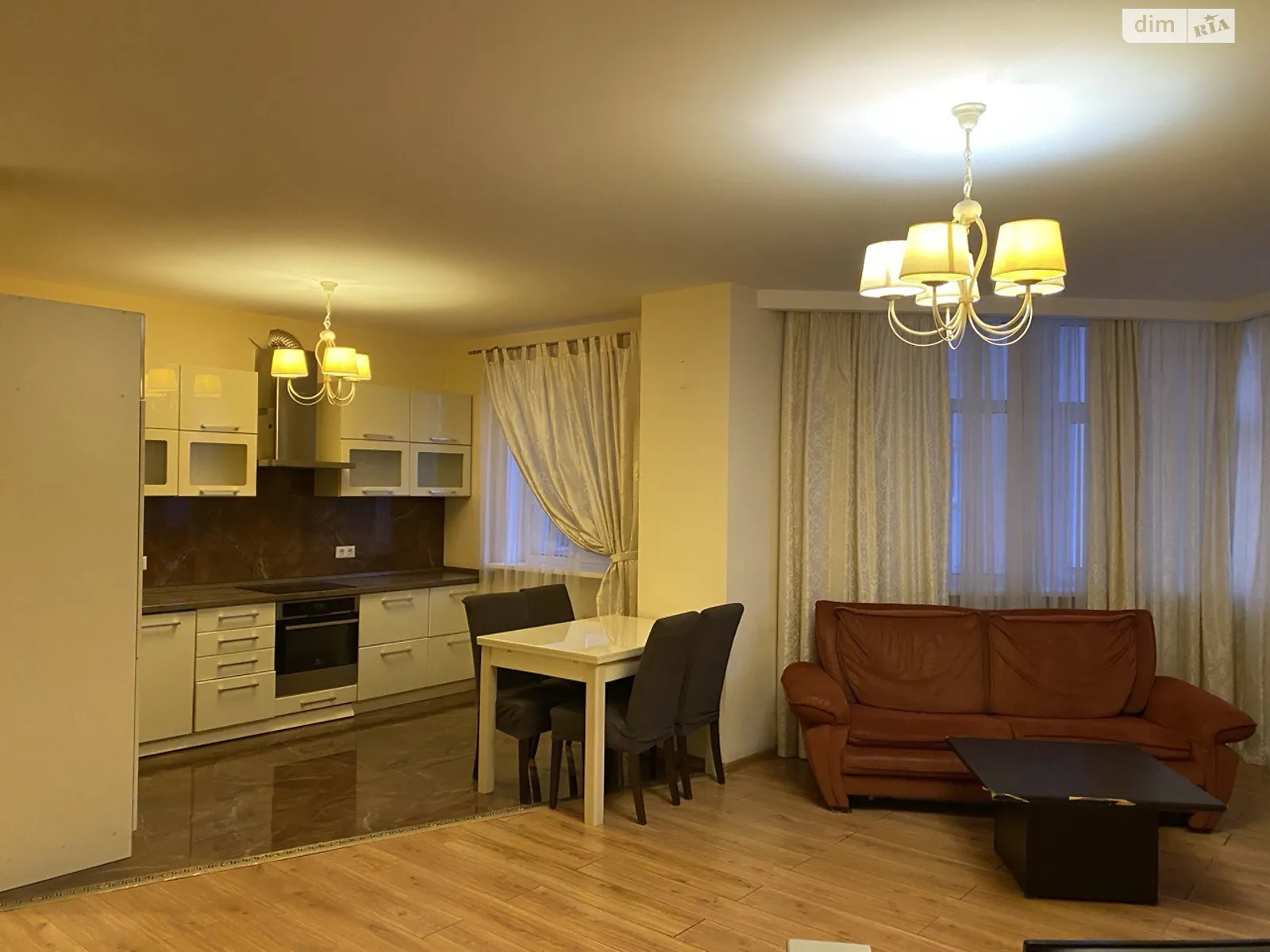 Продається 3-кімнатна квартира 105 кв. м у Києві, вул. Генерала Генадія Воробйова, 13Є - фото 1