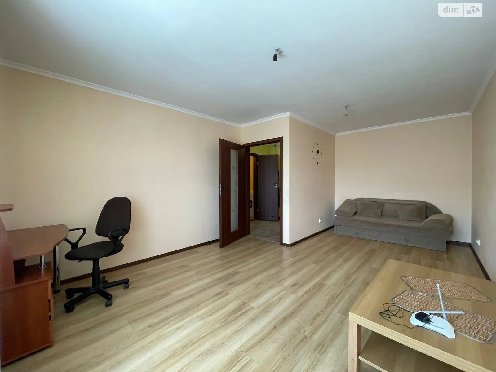 1-комнатная квартира 40.7 кв. м в Тернополе, просп. Злуки - фото 1