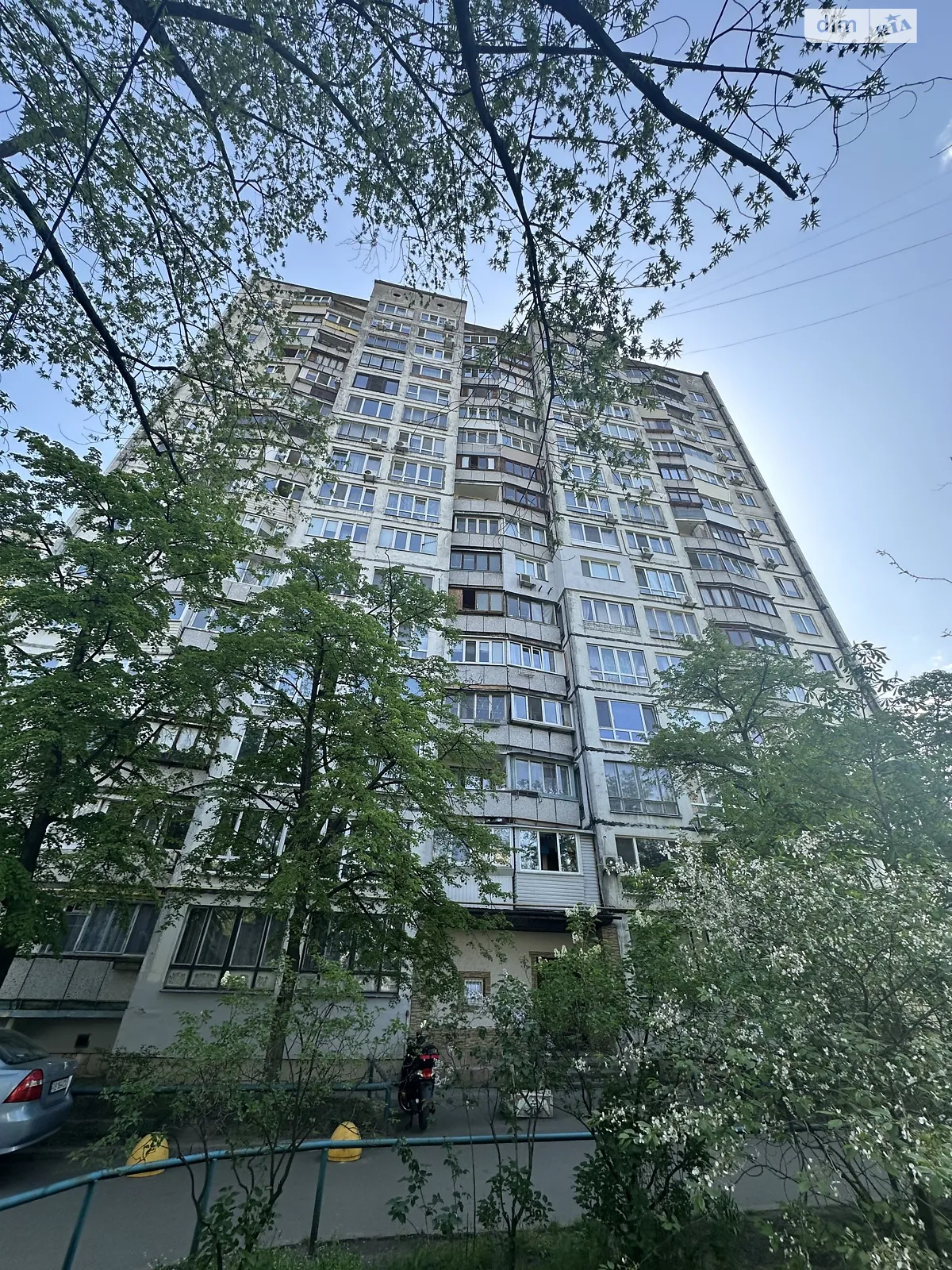 Продается 1-комнатная квартира 35 кв. м в Киеве, ул. Андрея Малышко, 13 - фото 1
