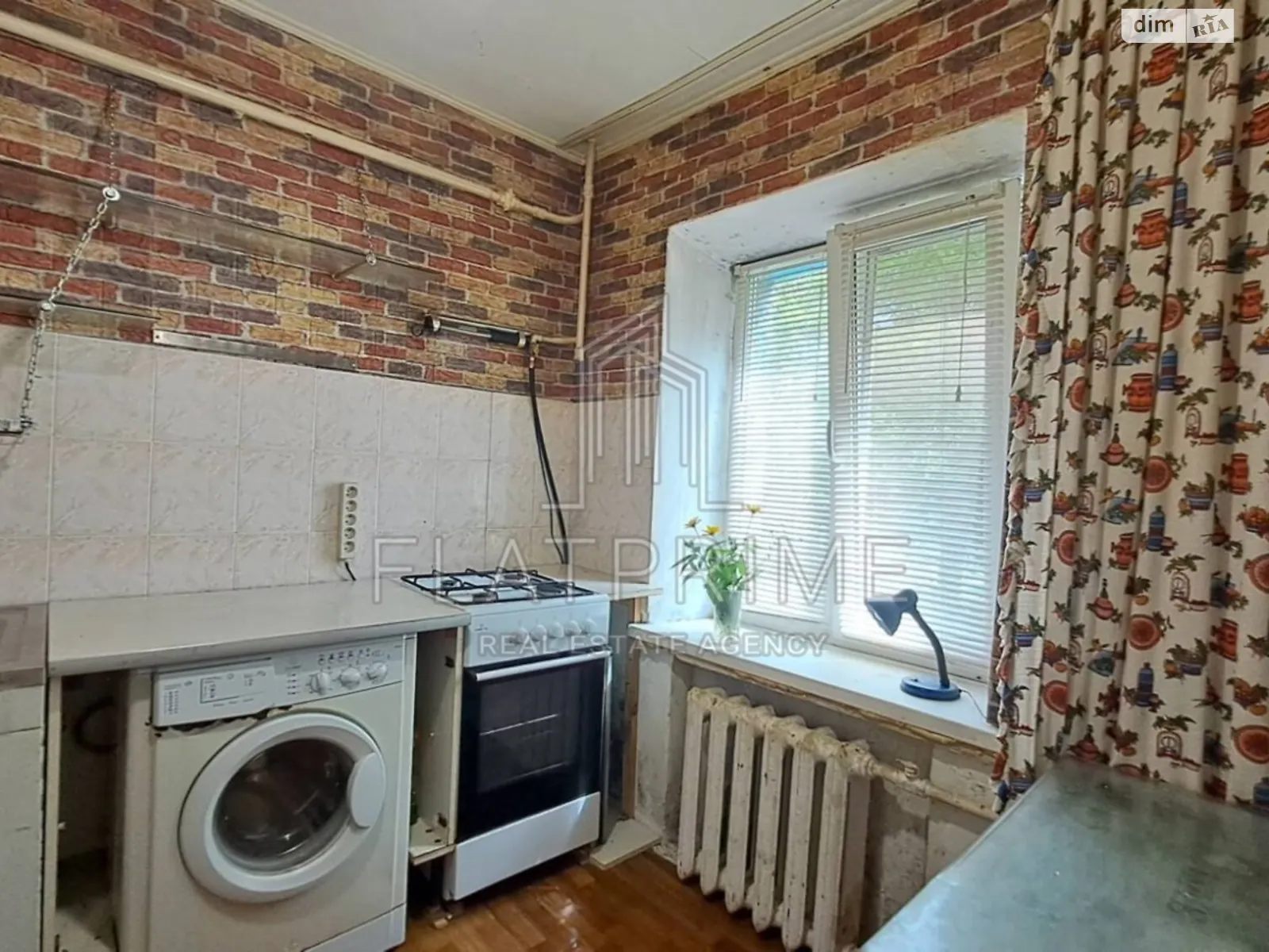 Продается 1-комнатная квартира 29.6 кв. м в Киеве, ул. Вышгородская, 44Б - фото 1