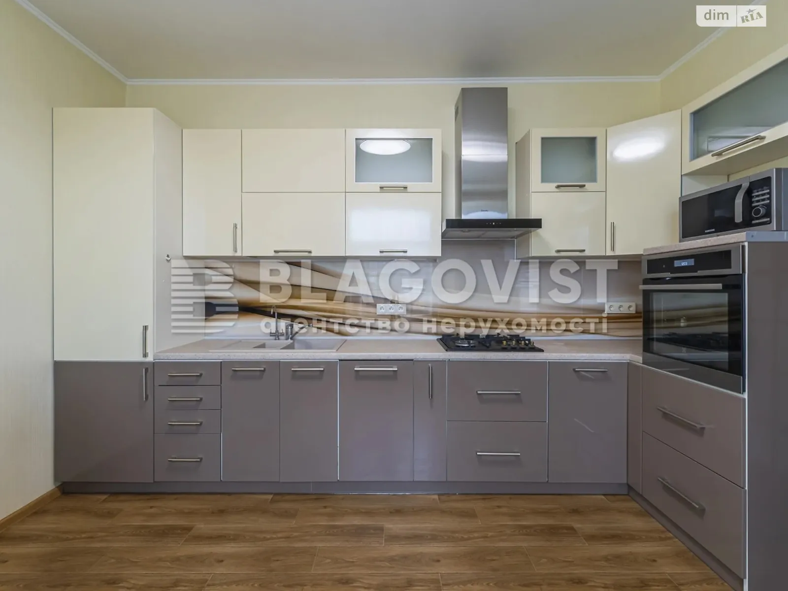 Продается 2-комнатная квартира 72 кв. м в Киеве, ул. Краковская, 7 - фото 1
