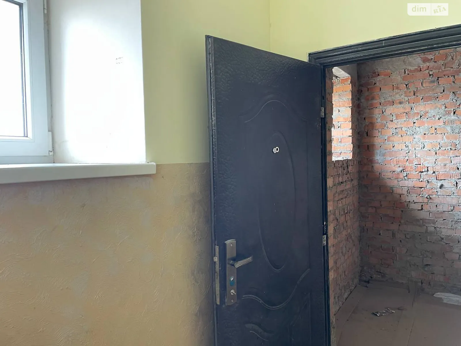 Продается объект сферы услуг 4.3 кв. м в 11-этажном здании, цена: 4500 $ - фото 1