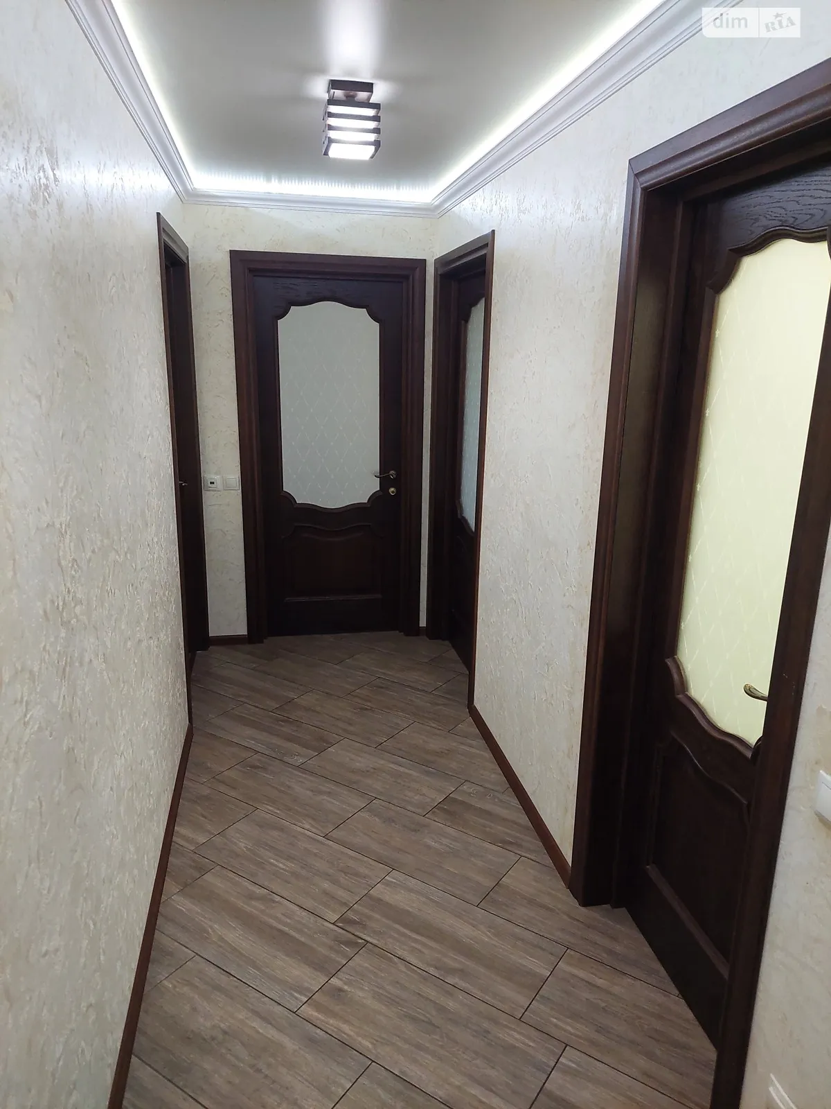 Продається 2-кімнатна квартира 74 кв. м у Миколаєві - фото 1