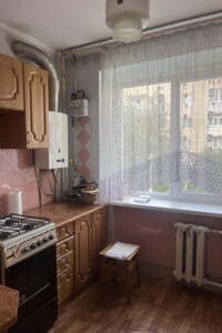 Сниму квартиру в Немирове долгосрочно