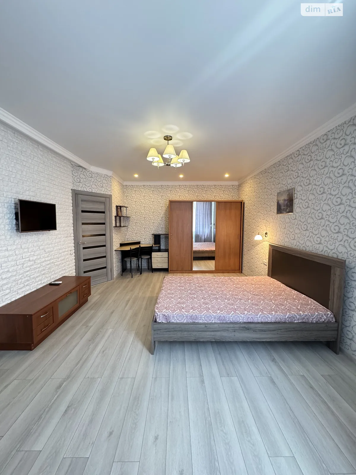 Сдается в аренду 1-комнатная квартира 44 кв. м в, цена: 8000 грн - фото 1