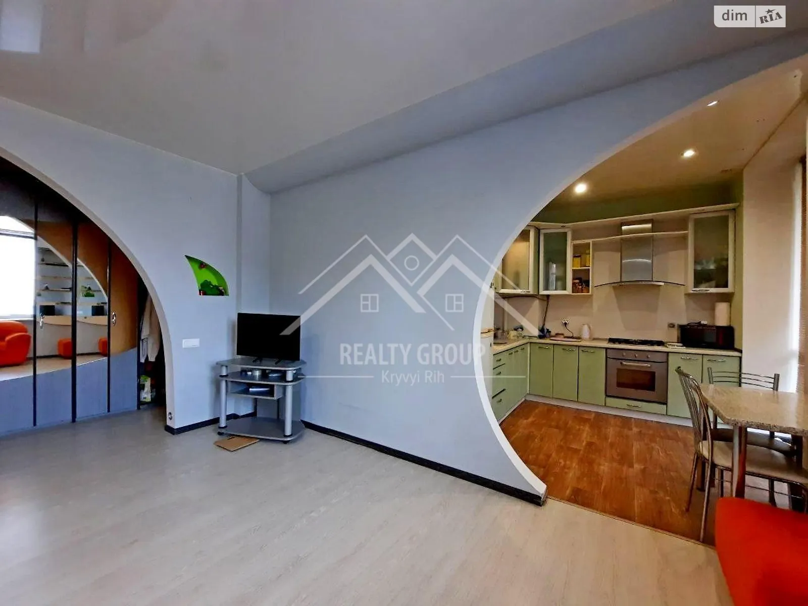 Продается 2-комнатная квартира 53.5 кв. м в Кривом Роге, цена: 39000 $ - фото 1