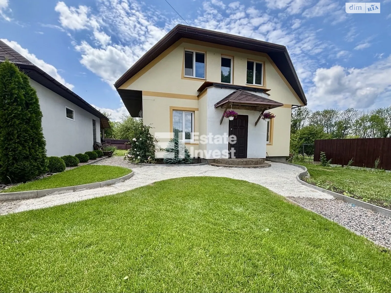 Продается дом на 2 этажа 95 кв. м с участком, цена: 52000 $ - фото 1