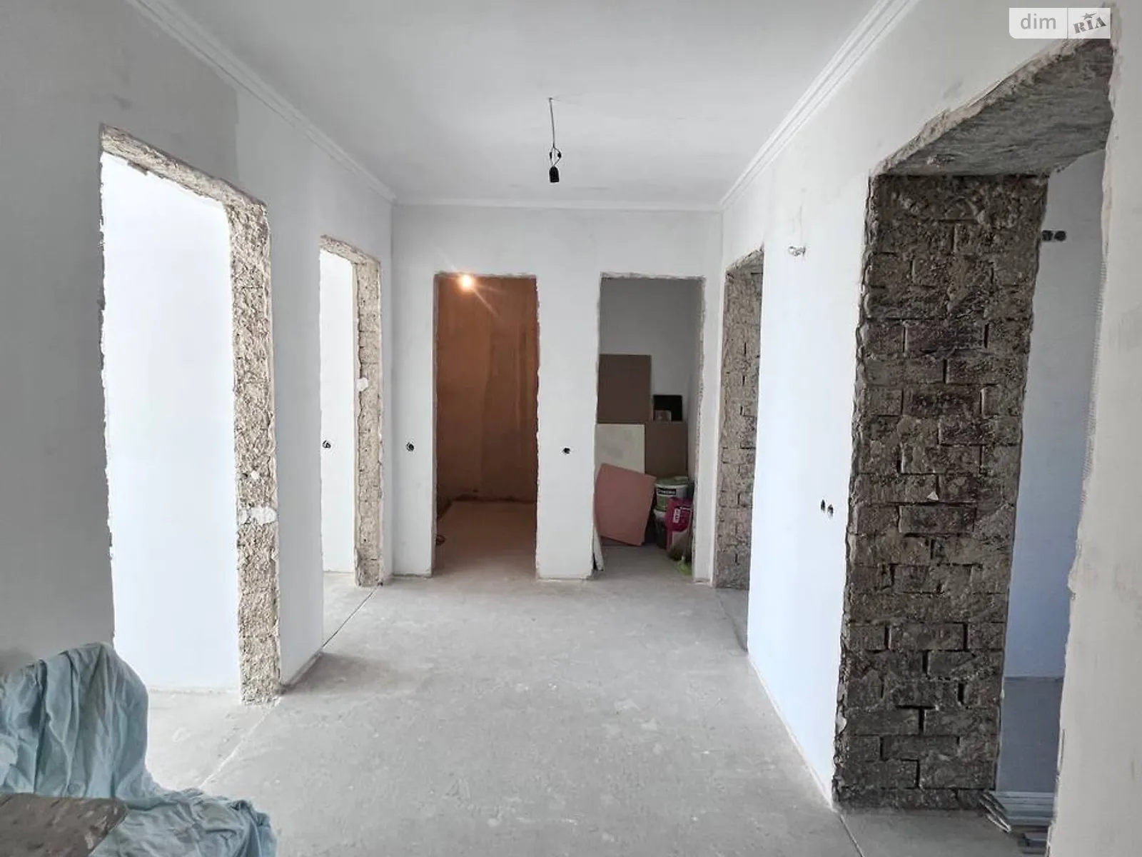 Продається 3-кімнатна квартира 83.3 кв. м у Івано-Франківську, вул. Пасічна, 15 - фото 1