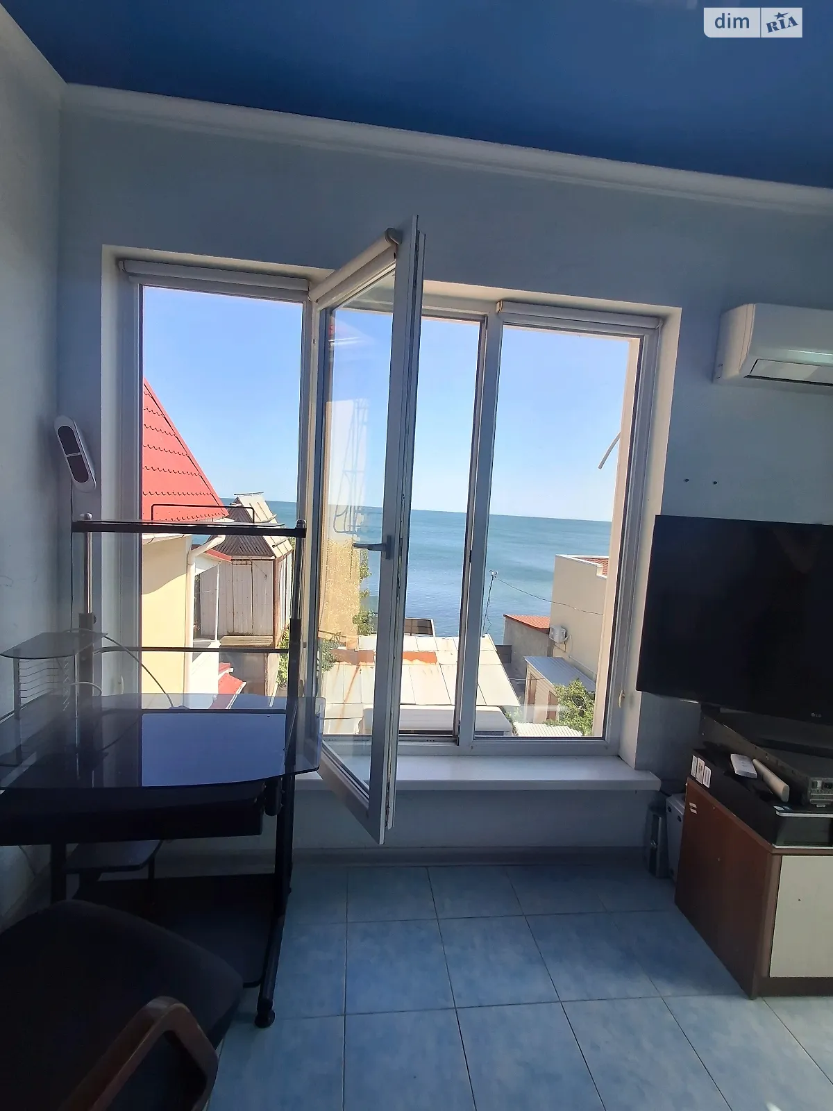 Продається будинок 3 поверховий 70 кв. м з подвалом, цена: 105000 $ - фото 1