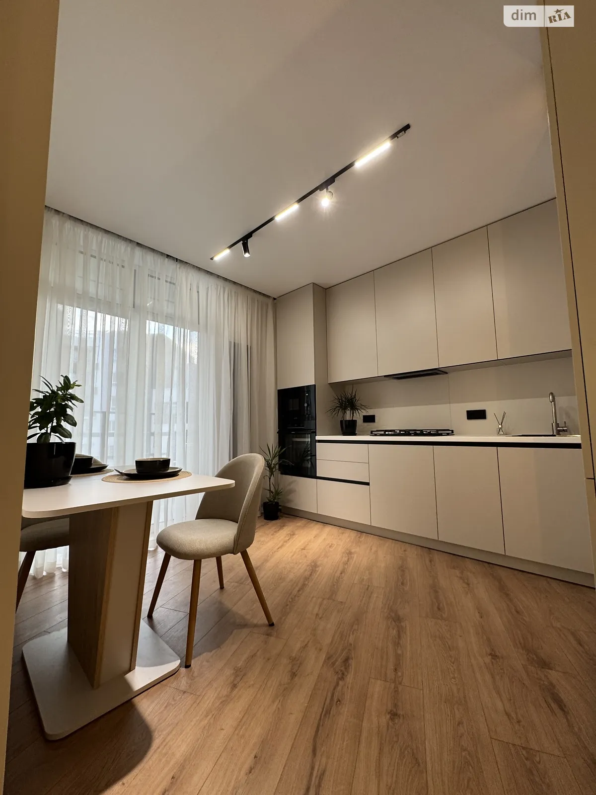 Продается 1-комнатная квартира 41.3 кв. м в Ирпене, ул. Ольги Кобылянской(Достоевского), 1В/14 - фото 1