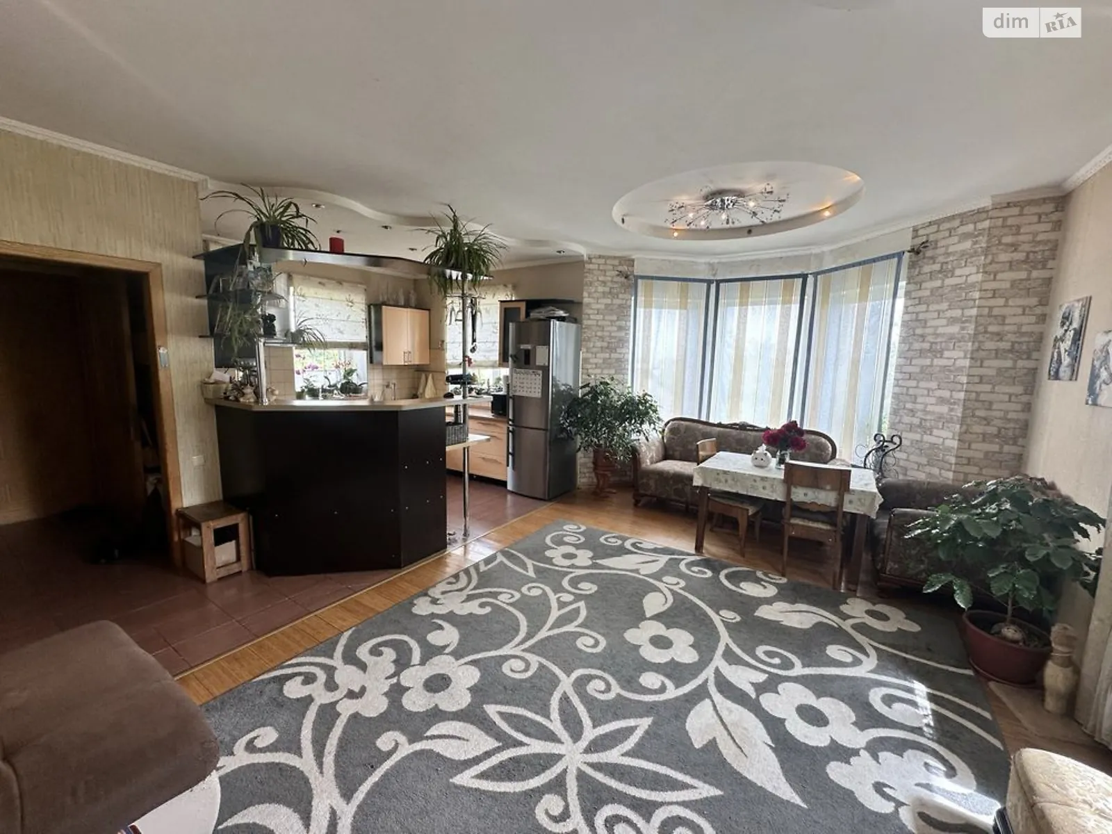 Продається будинок 2 поверховий 160 кв. м з садом, цена: 165000 $ - фото 1