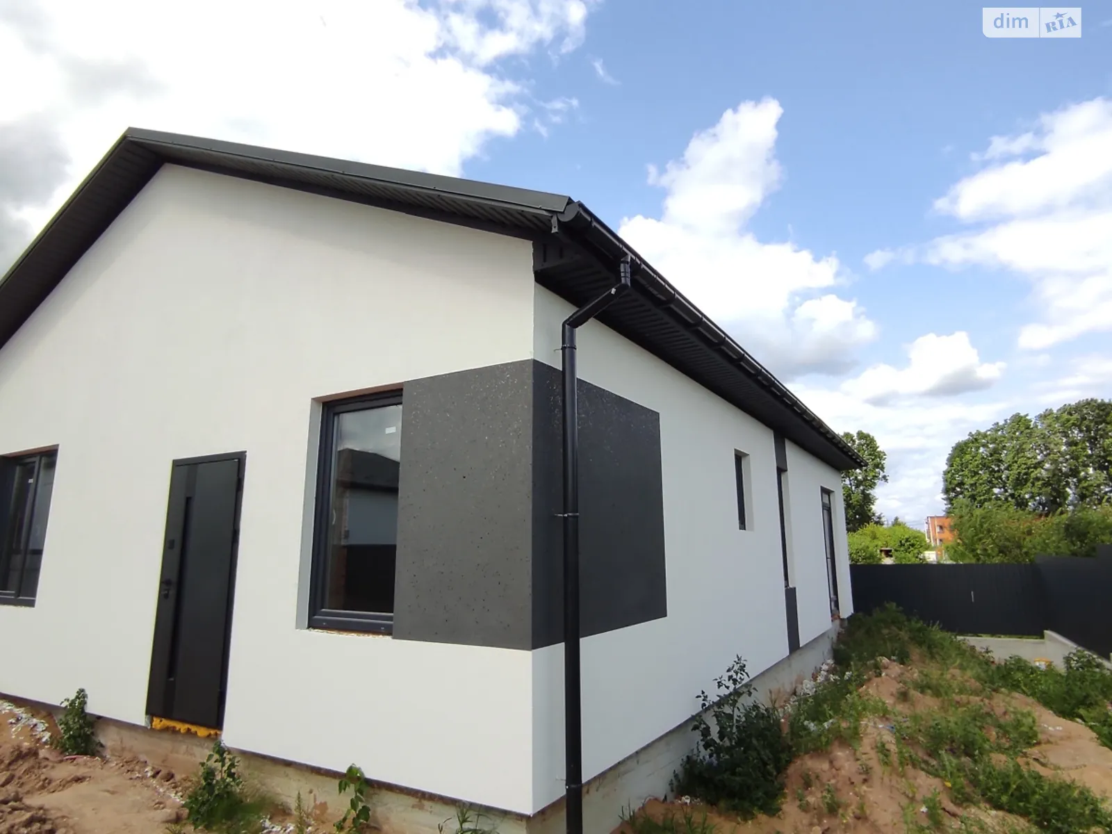 Продается одноэтажный дом 793 кв. м с камином, цена: 77000 $ - фото 1