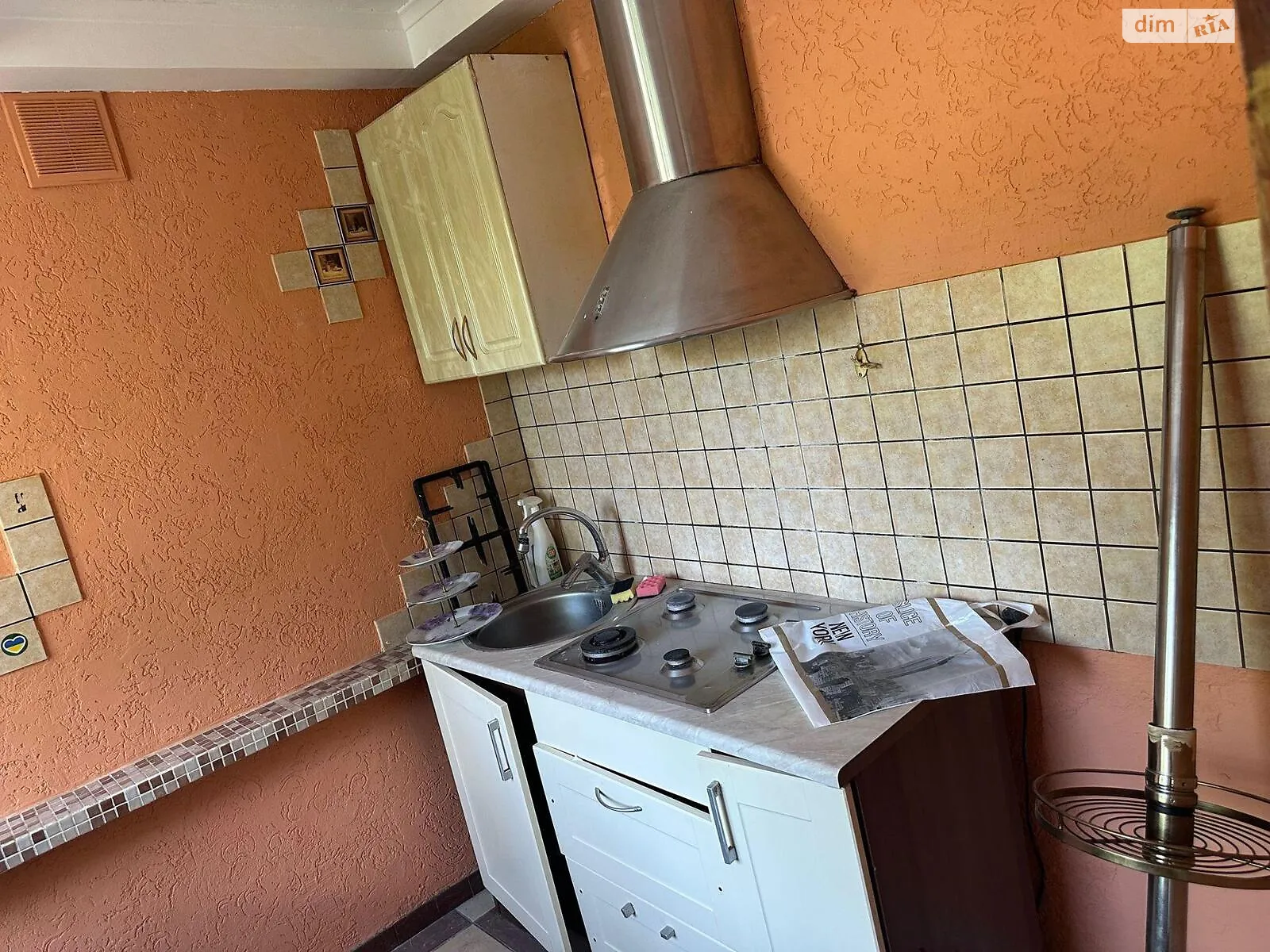 Продается 3-комнатная квартира 61 кв. м в Харькове, цена: 30000 $ - фото 1