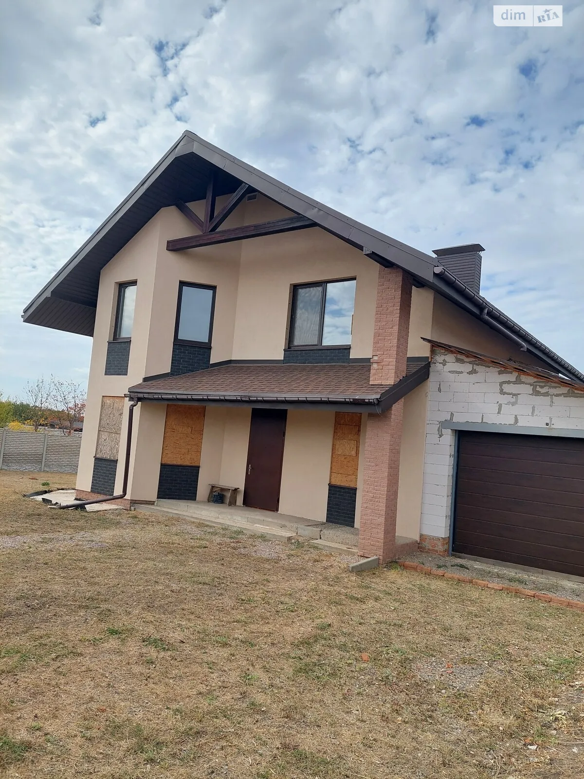 Продається будинок 2 поверховий 215 кв. м з гаражем, цена: 230000 $ - фото 1
