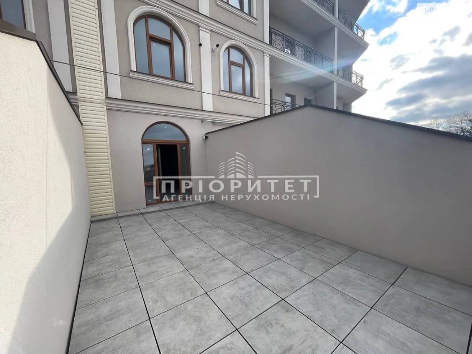 Продається 1-кімнатна квартира 37.8 кв. м у Одесі, вул. Дача Ковалевського - фото 1