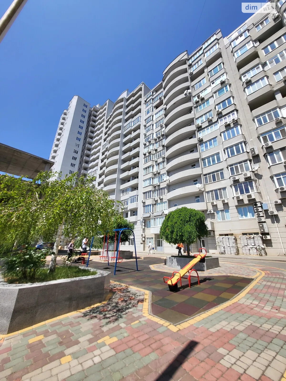 Продається 1-кімнатна квартира 61.2 кв. м у Миколаєві, вул. Адміральська, 31Б корпус 1 - фото 1