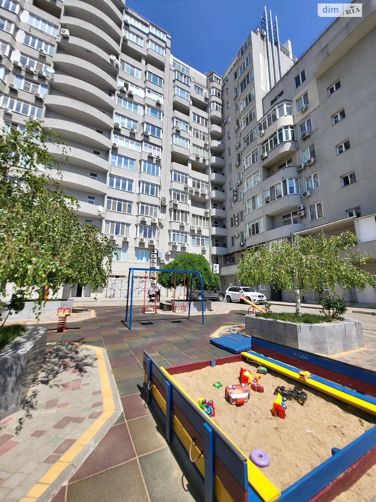 Продається 1-кімнатна квартира 101.2 кв. м у Миколаєві, вул. Адміральська, 31Б корпус 1 - фото 1