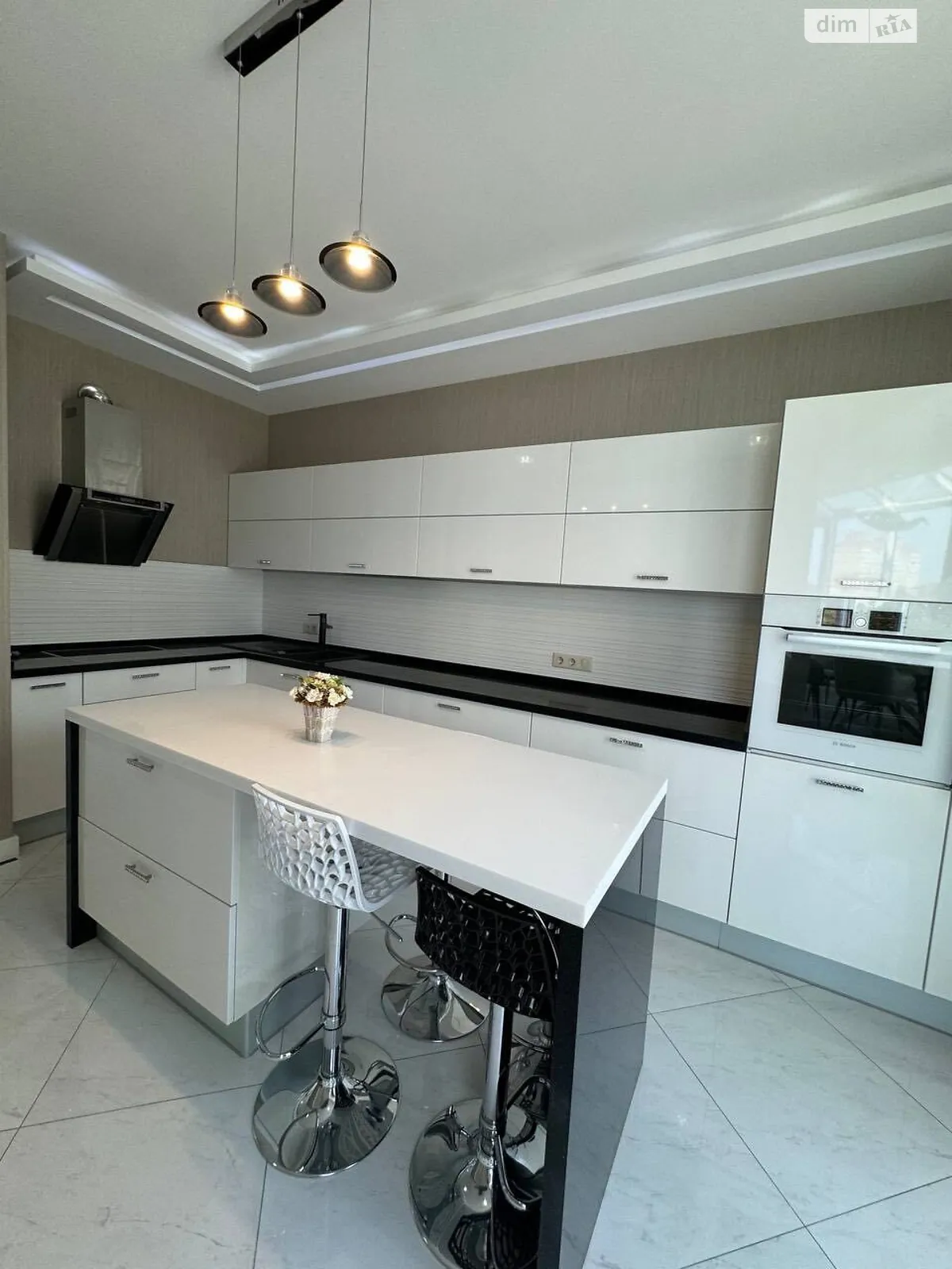 Продается 3-комнатная квартира 128 кв. м в Киеве, цена: 240000 $ - фото 1