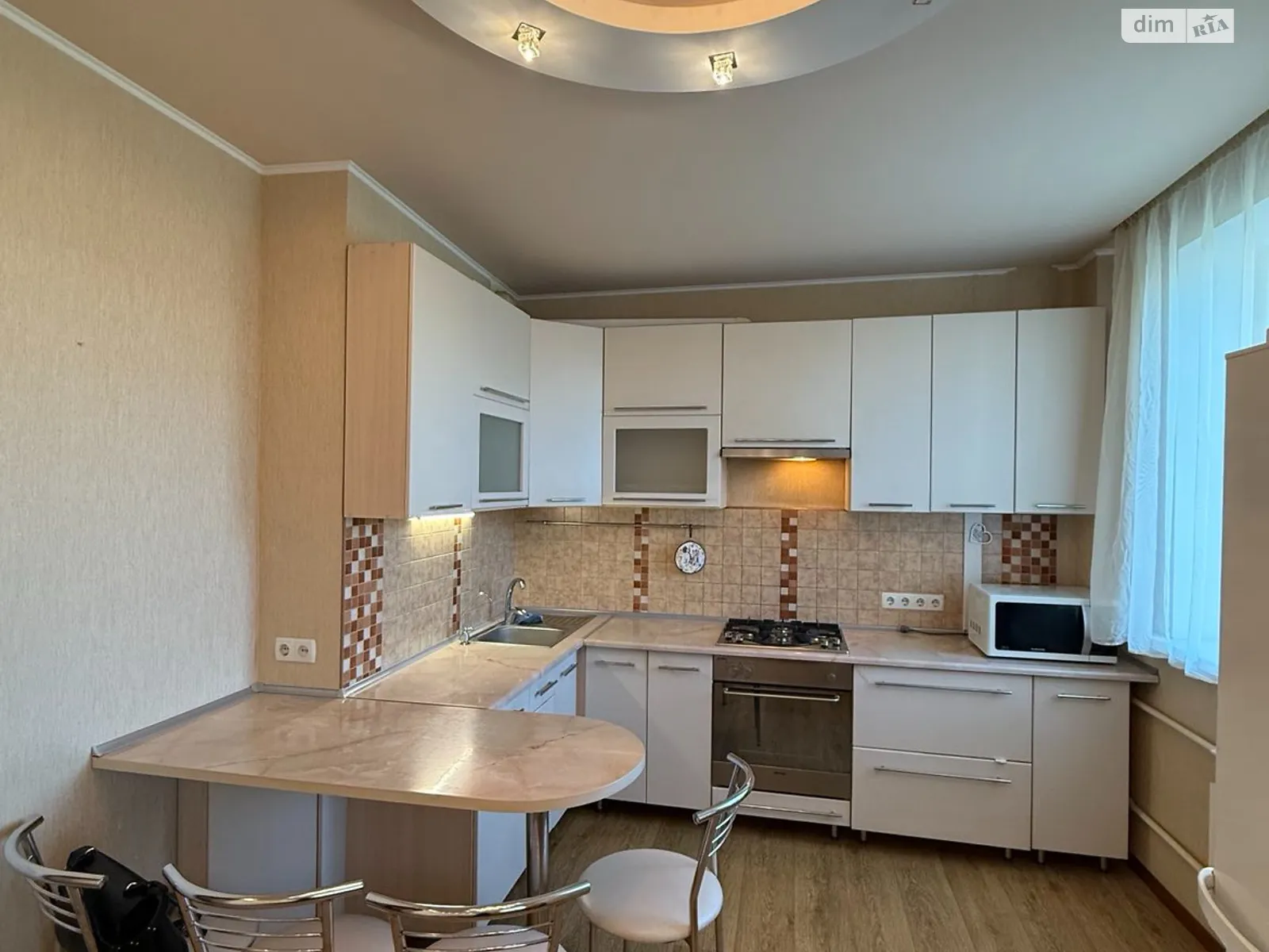 Продается 1-комнатная квартира 55.5 кв. м в Харькове, ул. Соборности Украины(Дружбы Народов), 208А - фото 1
