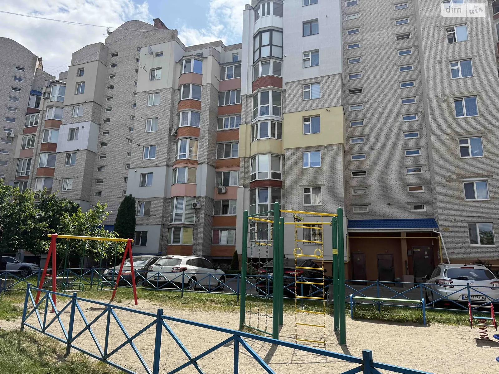 Продається 3-кімнатна квартира 71.8 кв. м у Вінниці, вул. Академічна - фото 1