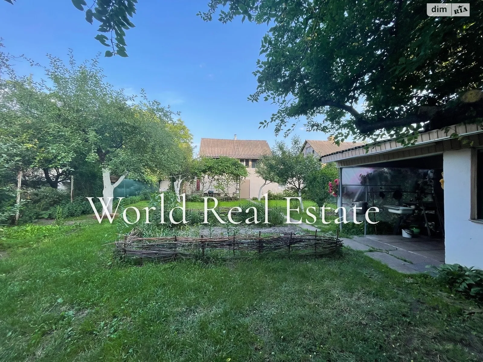 Продается дом на 2 этажа 90 кв. м с гаражом, цена: 65000 $ - фото 1