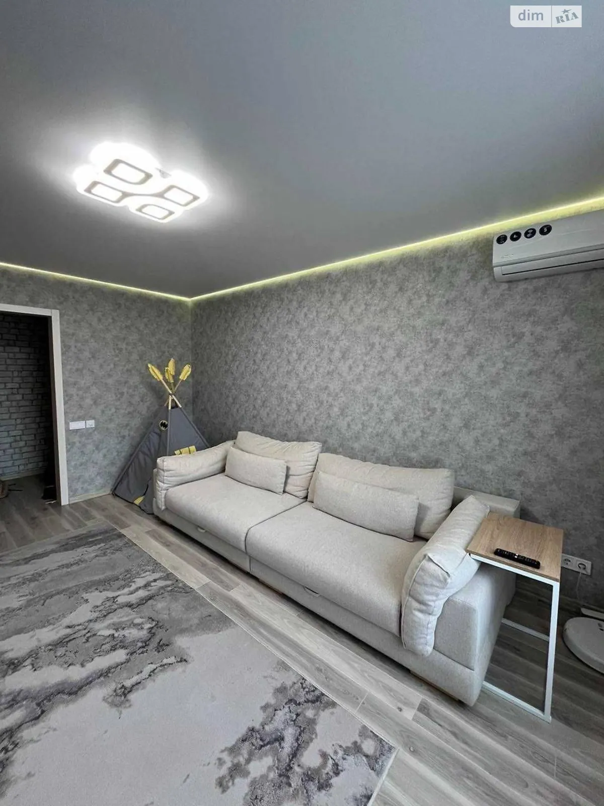 Продається 3-кімнатна квартира 65.2 кв. м у Дніпрі, бул. Слави, 18 - фото 1